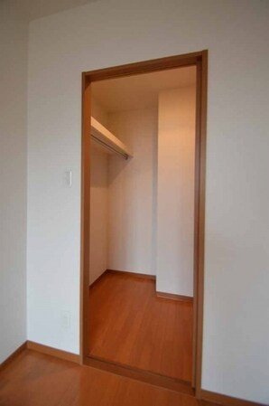 オアシスD棟の物件内観写真